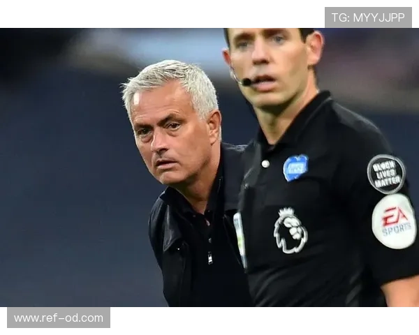 裁判视线受阻时，VAR如何介入判罚？