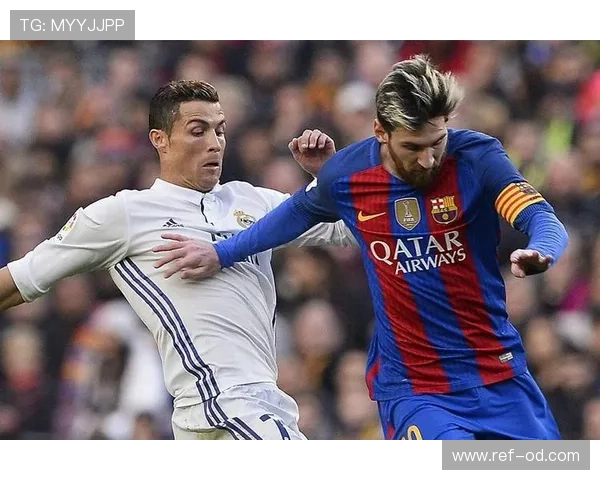 C罗与梅西巅峰期表现差异及核心能力对比分析