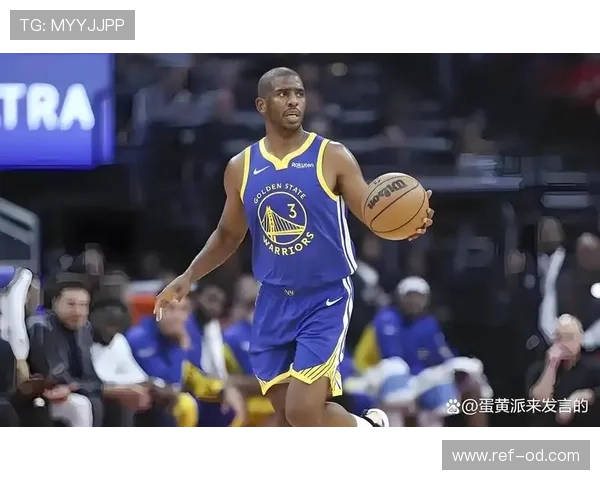 克里斯·保罗挡拆组织助快船拉开比分，助攻效率明显提升