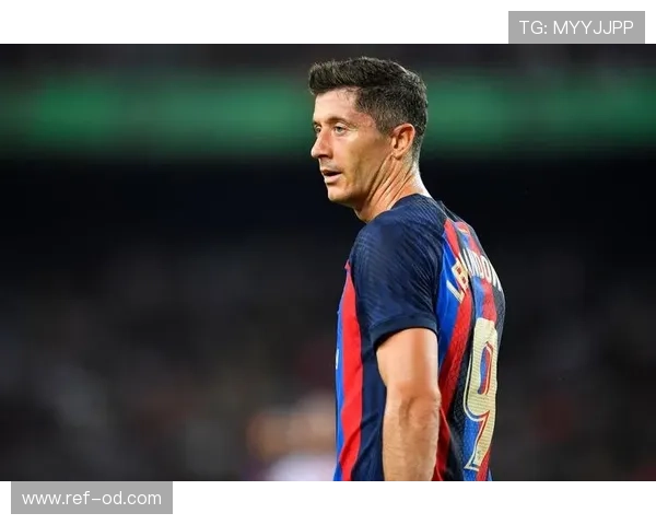 巴萨保持风格与欧洲竞争力现状分析，持续表现波动对赛事影响已逐步显现